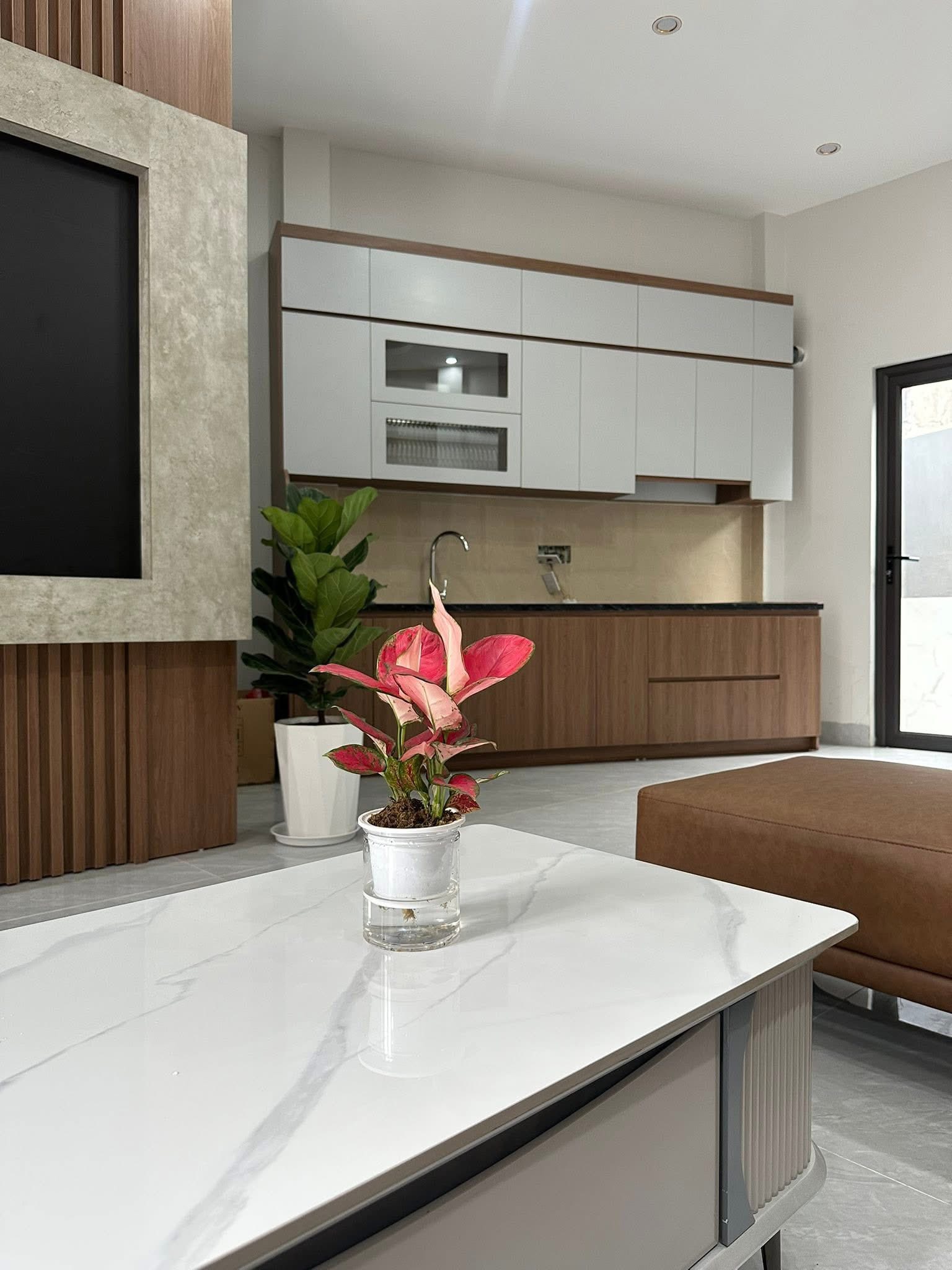 Bán nhà 3 tầng ngõ phố An Ninh, ph Quang Trung, TP HD, 42.6m2, 3 ngủ, 2 vs, 2.3x tỷ - Ảnh chính