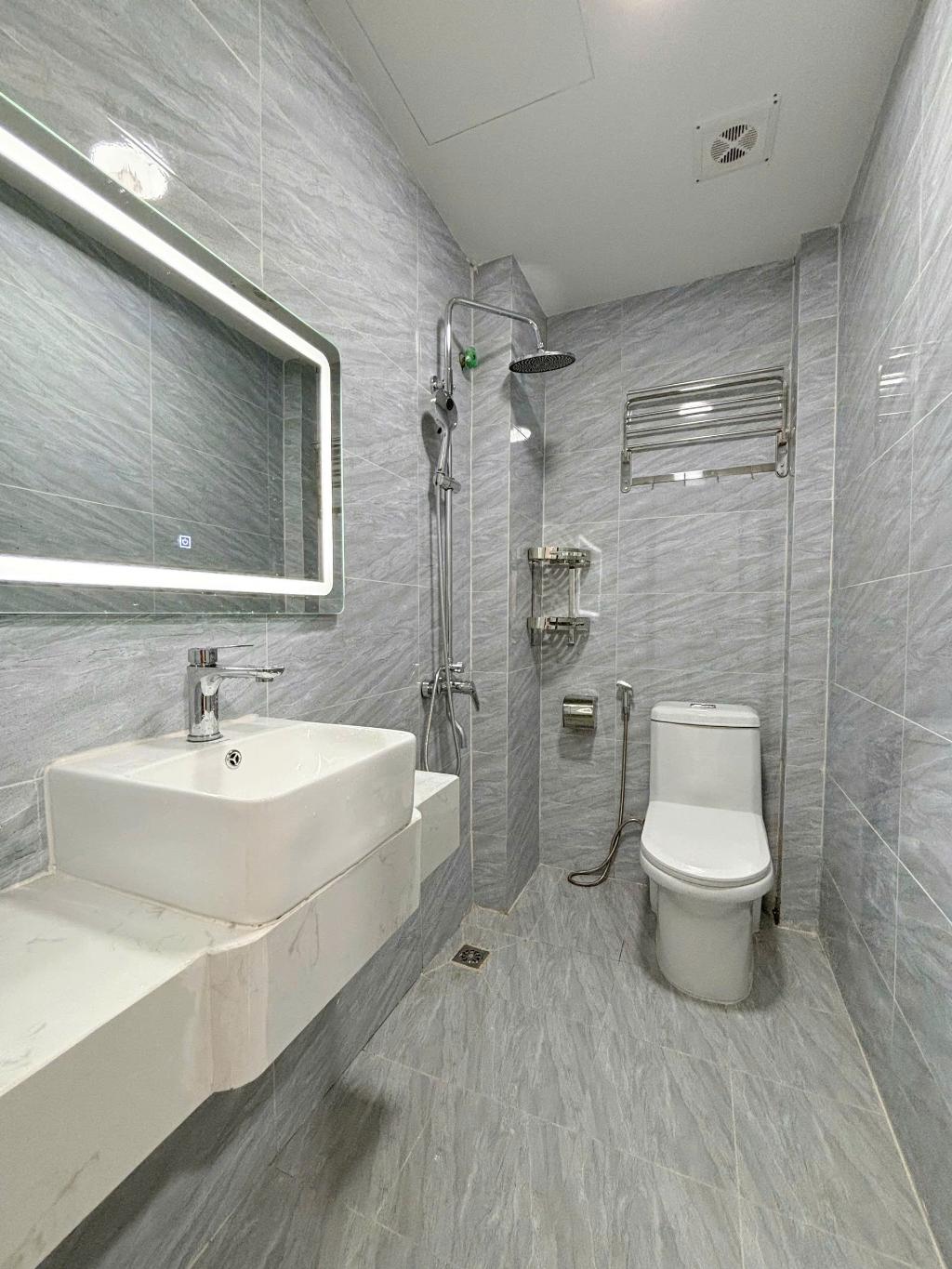Nhà đẹp phân lô Khương Hạ- Giá hời – ô tô- 4 tầng, 75m2, 13.45 tỷ - Ảnh 2