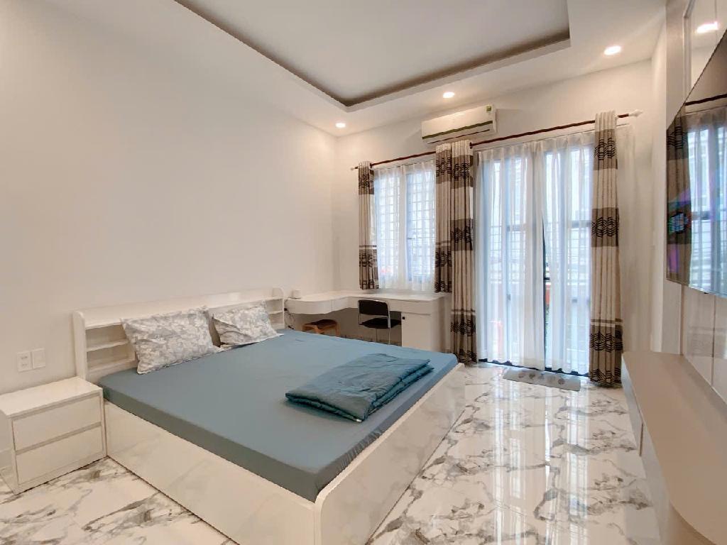 BÁN NHÀ 40M2 NGUYỄN TRỌNG TUYỂN, TÂN BÌNH, 3 TẦNG MỚI XÂY, FULL NỘI THẤT, NHỈNH 6 TỶ - Ảnh 1