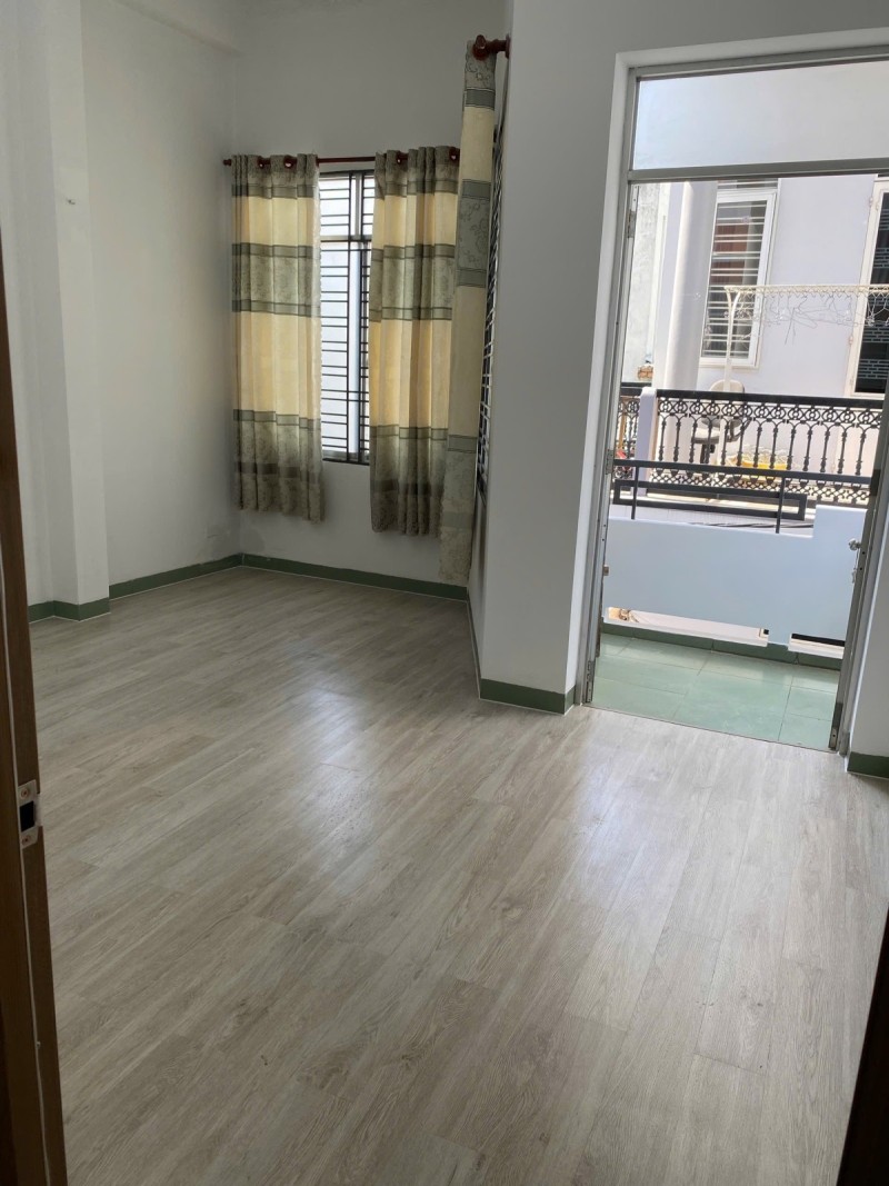 ♣ Nhà sát MT Trưng Nữ Vương,  Ô tô đậu 20m, 46m2, 3 tầng, 4PN, sạch đẹp, 3.x tỷ - Ảnh 4