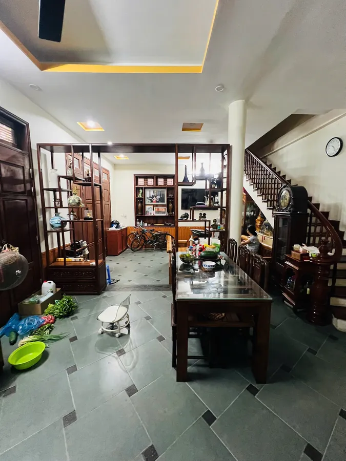 BÁN NHÀ LÔ GÓC TRUNG KÍNH, CẦU GIẤY, GARA, KINH DOANH, 60m2, 4 TẦNG, MT 5,5m, GIÁ 19 TỶ. - Ảnh chính