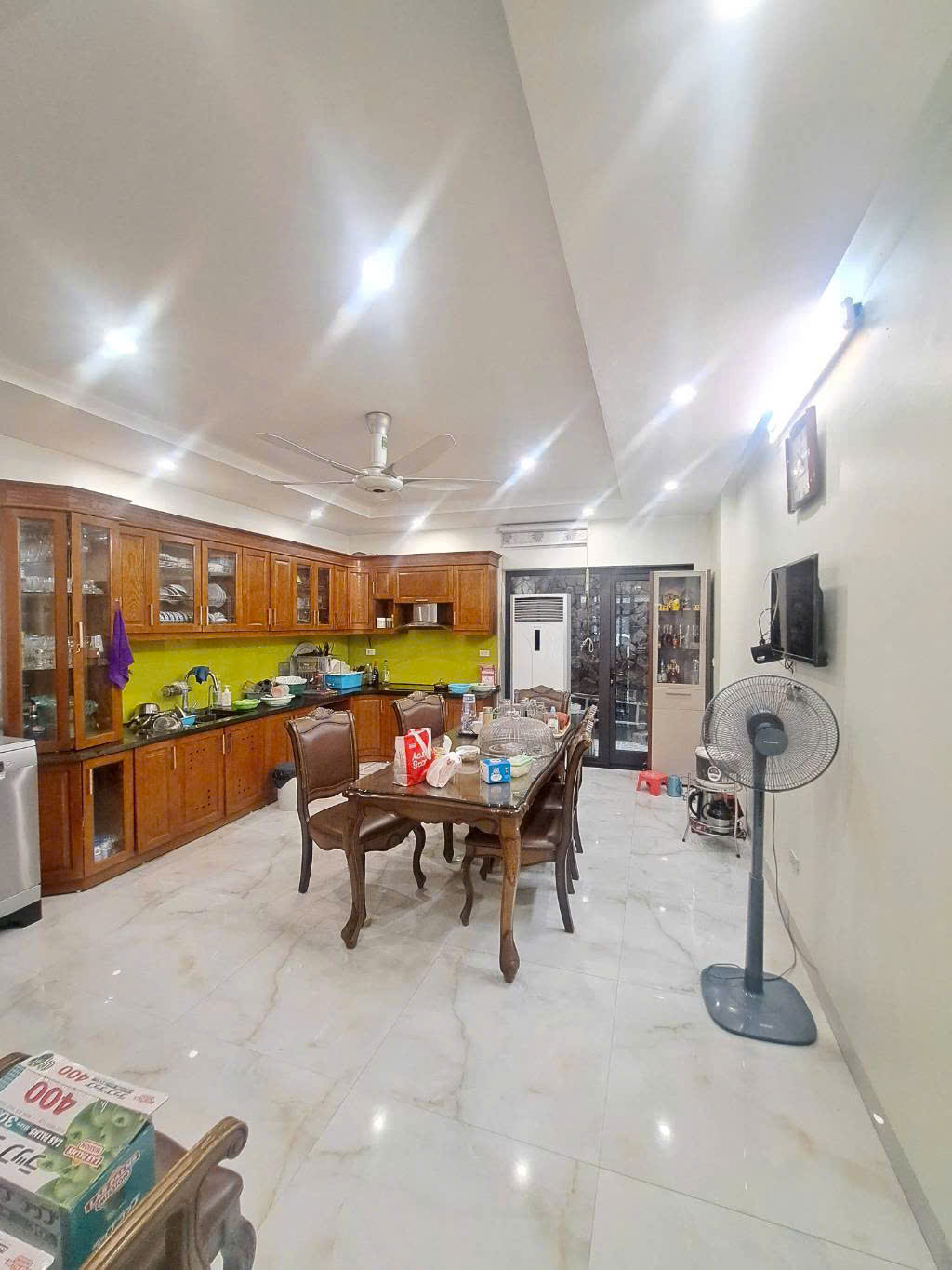 BÁN NHÀ NGUYỄN VĂN HUYÊN, PHÂN LÔ, VỈA HÈ ÔTÔ TRÁNH, 2 MẶT TIỀN KINH DOANH, 71M2 CHỈ 26 TỶ - Ảnh 2