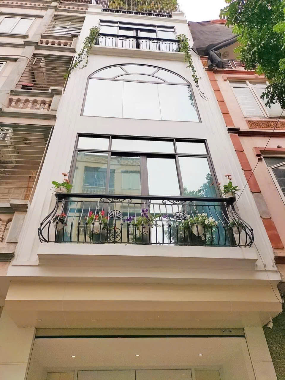 💎 PHÂN LÔ HOÀNG SÂM – SIÊU PHẨM GIÁ ĐẦU TƯ DUY NHẤT – 52M² – Ô TÔ TRÁNH GIÁ 17 TỶ 800 – CẦU GIẤY 🌸 - Ảnh chính