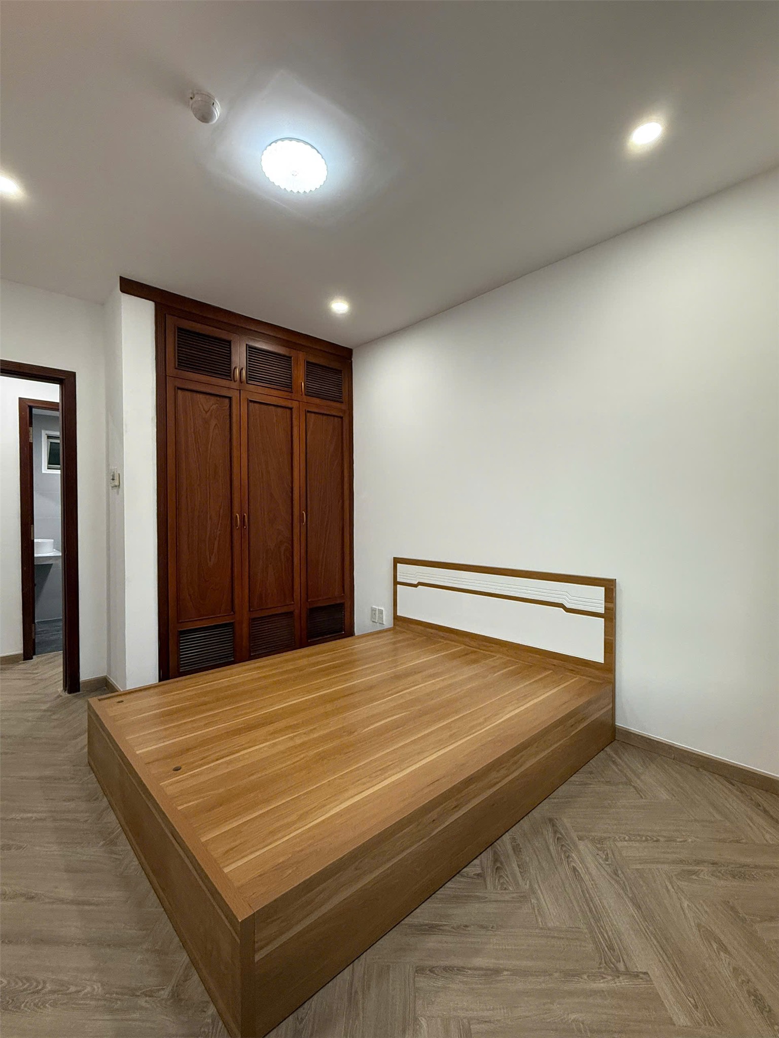 CĂN HỘ ĐẸP - GIÁ TỐT cần bán nhanh căn chung cư cao cấp tại huyện Nhà Bè, TPHCM - Ảnh 2