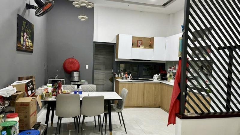 ♣ Nhà Kiệt 3.5m sát MT Lý Tự Trọng, 70m2, 3.5 tầng chắc đẹp, 5.x tỷ - Ảnh 1
