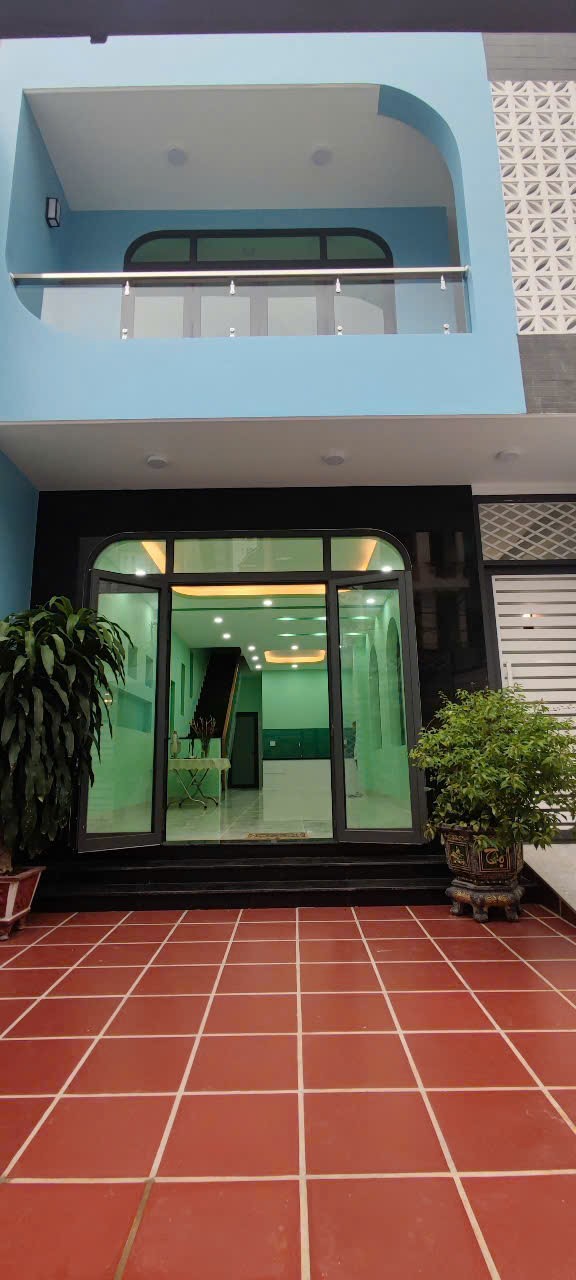Cho thuê nhà mới xây nguyên căn - Ảnh 1