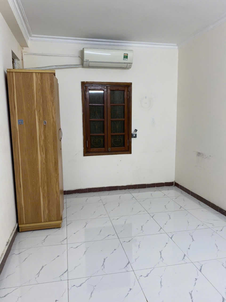 Chính chủ cho thuê tầng 4 tập thể 32A Hào nam đối diện học viện âm nhạc, tiện đi mọi nơi. - Ảnh 1