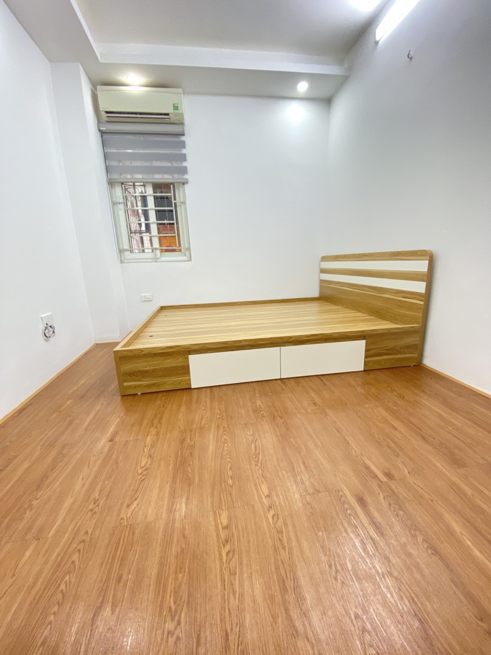Bán căn hộ CCMN ngõ Hoàng Đạo Thành, Thanh Xuân 55m, 2 ngủ giá 1.9 tỷ, đường ô tô - Ảnh 3