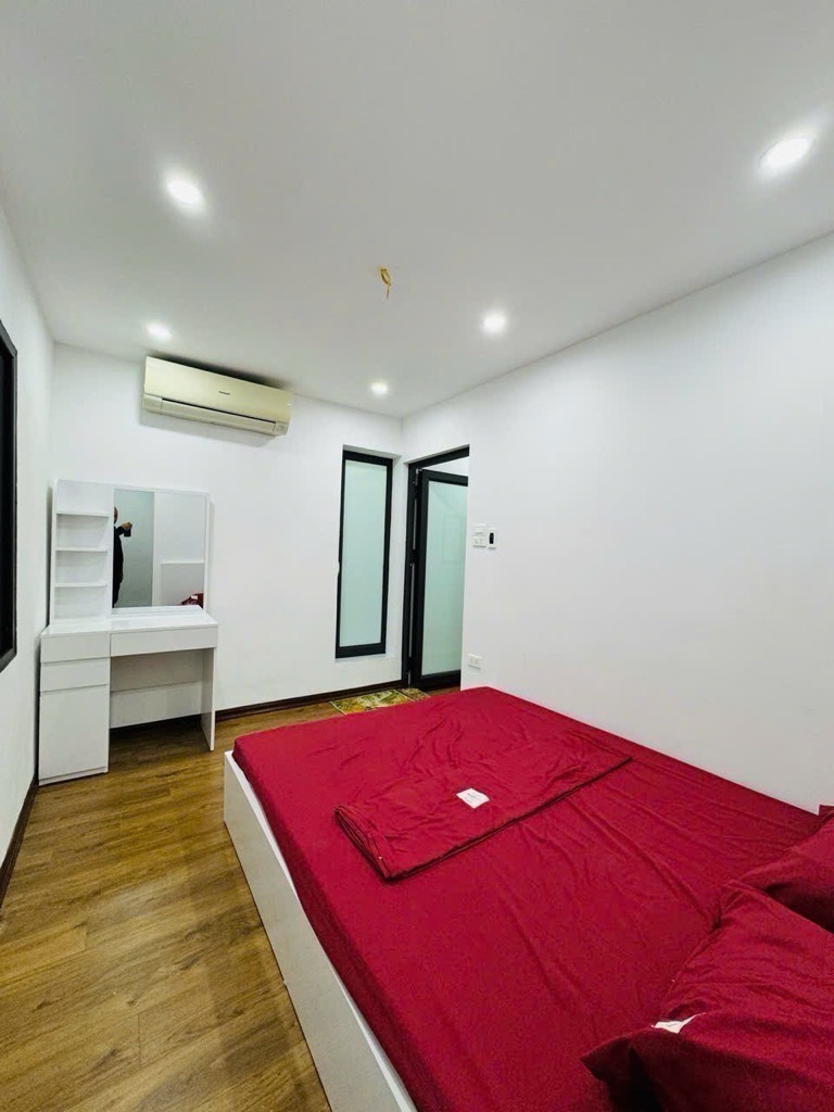 Chủ cần bán gấp căn hộ tập thể phố Kim Ngưu 3 phòng ngủ, sổ 40m2 giá chào 3.4 tỷ - Ảnh 1