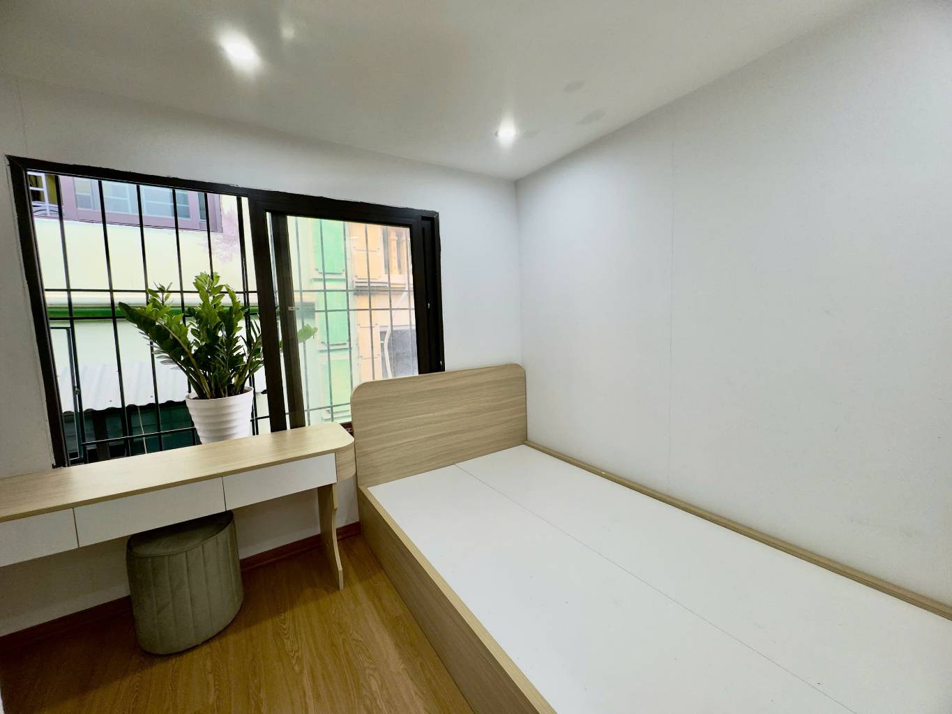 Căn hộ tập thể 8-3 đẹp như chung cư cao cấp, 3 phòng ngủ view thoáng giá chào 2.9 tỷ - Ảnh 4