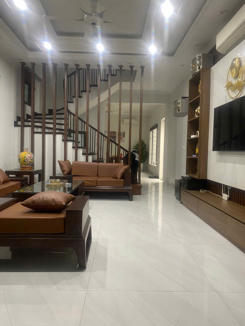 Nhà đẹp giá rẻ Minh Khai 36m, 5 tầng, mặt tiền 3.5m, 6.7 tỷ Hai Bà Trưng. - Ảnh 2