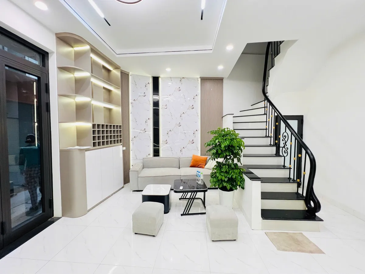 Bán Nhà Hòa Bình 7. Hai Bà Trưng. Lô Góc. DT 38m2. MT 4,8m. 5 Tầng. Giá 8,35 Tỷ. - Ảnh 4