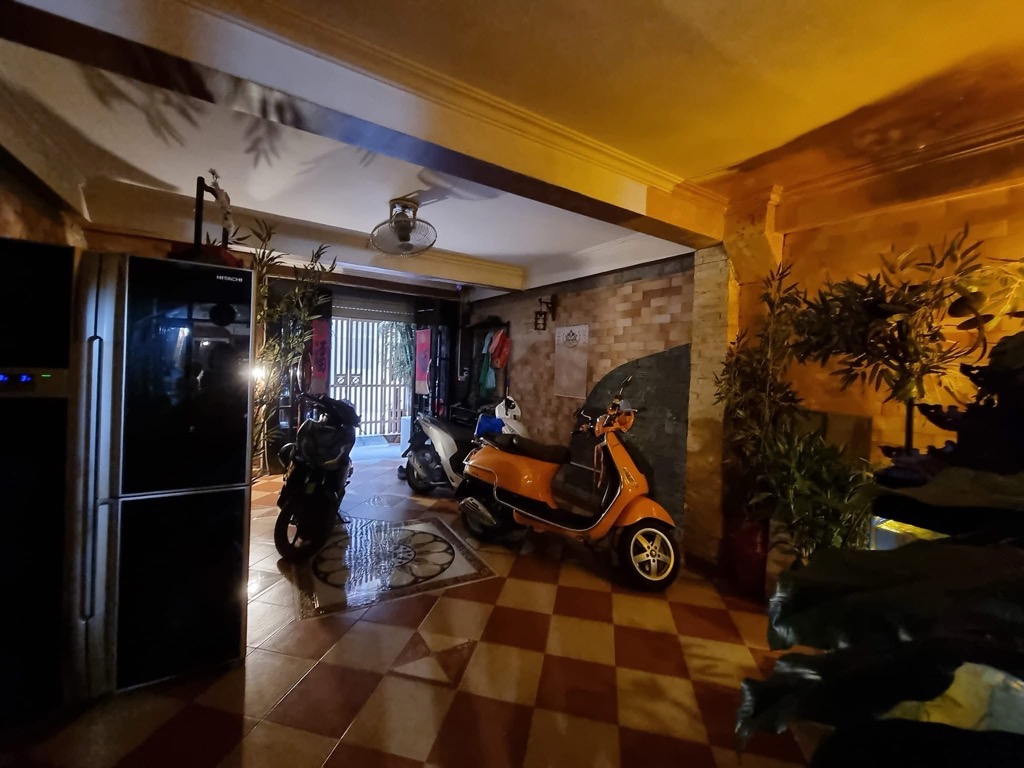 🚘 TRẦN QUỐC HOÀN - PHÂN LÔ - Ô TÔ VÀO NHÀ - TẶNG NỘI THẤT TIỀN TỶ - Ảnh 1
