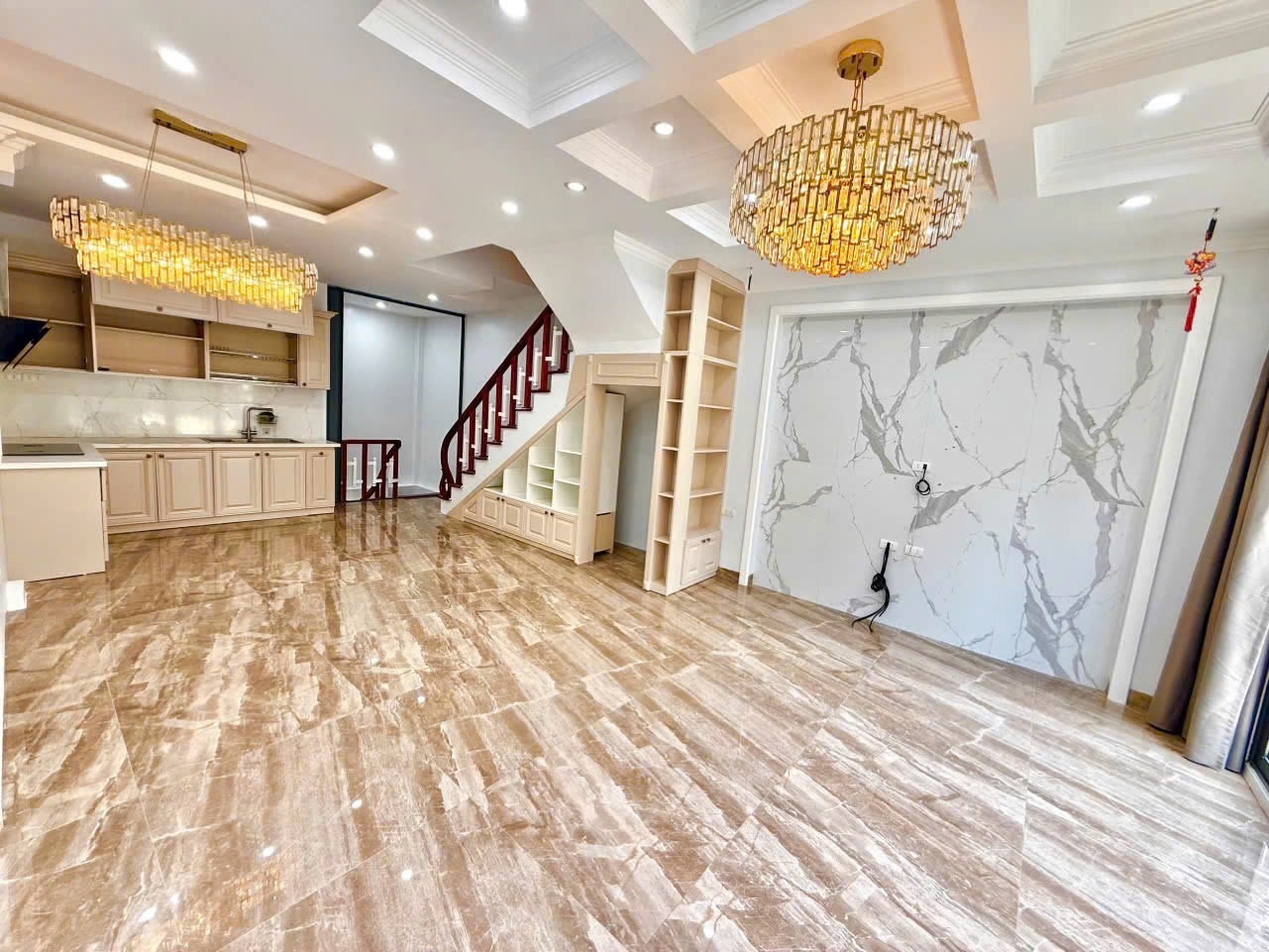 BÁN NHÀ 5 TẦNG MỚI NGÕ 193 BỒ ĐỀ – LONG BIÊN – GIÁ 13.8 TỶ<br>Liên hệ chính chủ: 0383 150 180 - Ảnh 3