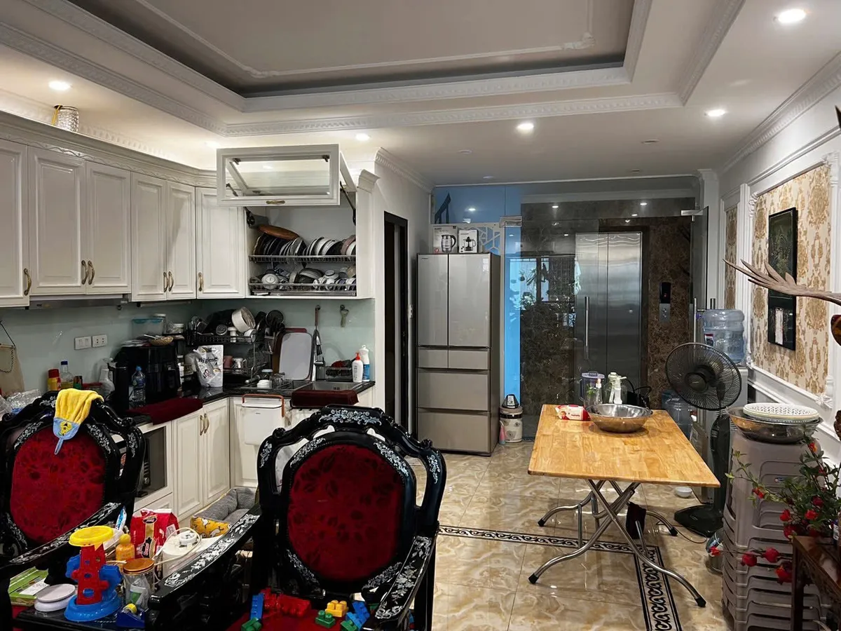 Bán nhà phố Thái Hà, Đống Đa 6 tầng thang máy 55m2 xây cực đẹp 2 thoáng giá 20.5 tỷ - Ảnh chính