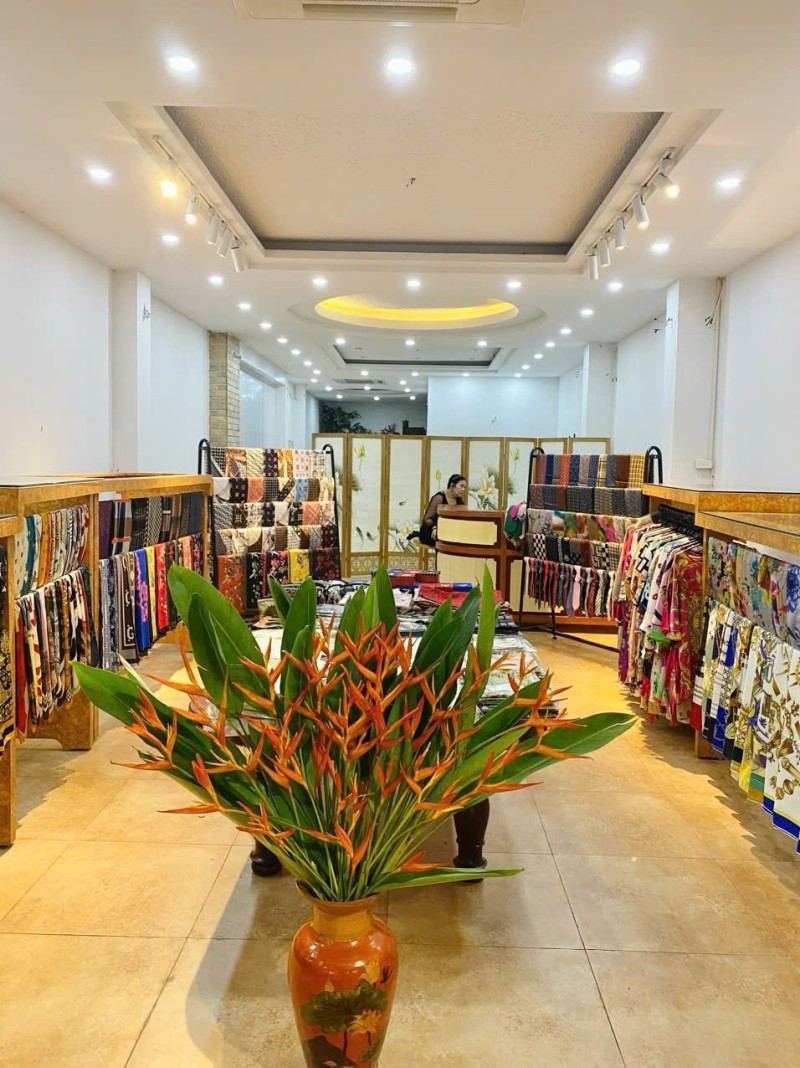 bán toà nhà mặt phố Lụa, Vạn Phúc, Hà Đông, 100m2, 8 tầng thang máy, giá 31 tỉ - Ảnh 2