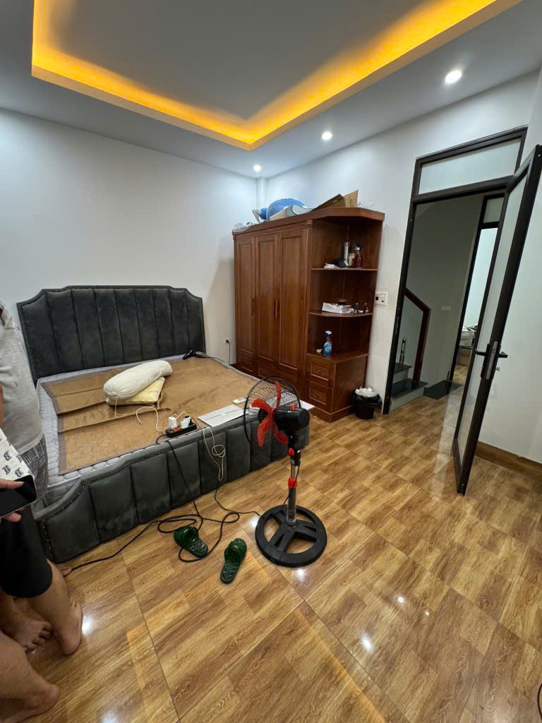HÀNG XÓM KĐT ROYAL CITY, GẦN PHỐ, NHÀ DÂN XÂY, VỀ Ở NGAY, GIÁ HỢP LÝ 35M CHỈ HƠN 7 TỶ. - Ảnh 2