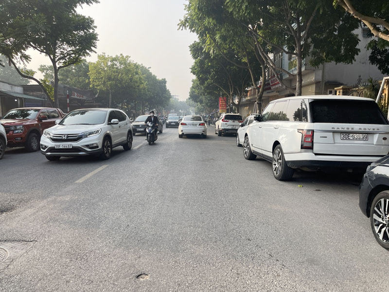Cần bán 75,2m2 đất mặt phố 111 Lâm Hạ, Bồ Đề - View công viên, hồ điều hòa - Ảnh 2