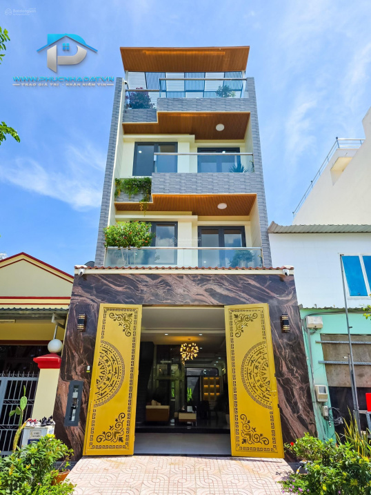 Rẻ hơn thị trường 2 tỷ, đặc biệt nhà có thang máy phong cách hiện đại sang trọng Q7 - Giá 13 tỷ 990 - Ảnh 1