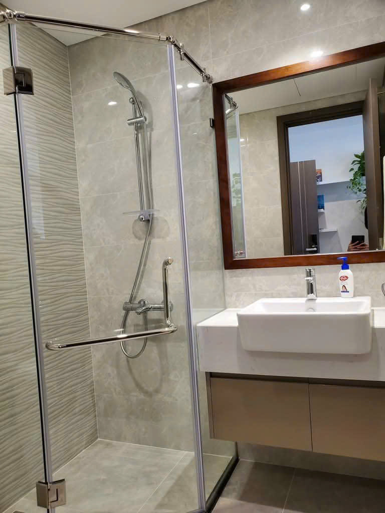 CHO THUÊ CĂN HỘ CAO CẤP TẠI VINHOMES WEST POINT – TÒA W3, SỐ 2 ĐỖ ĐỨC DỤC. - Ảnh 2