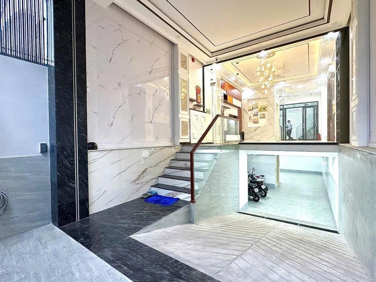 BÁN BIỆT THỰ THANG MÁY 7 TẦNG - TRUNG TÂM Q10. 100m2. GÍA 31 TỶ - Ảnh 1
