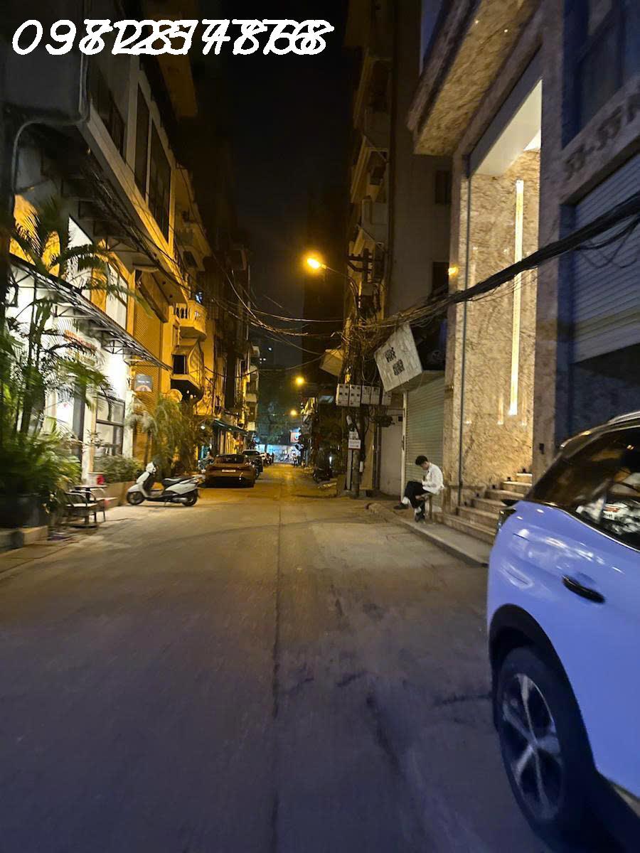Hoàng Hoa Thám - Ba Đình<br>Cơ hội sở hữu mảnh đất hiếm tại trung tâm quận lõi Hà Nội -dt 126m2 giá - Ảnh 1