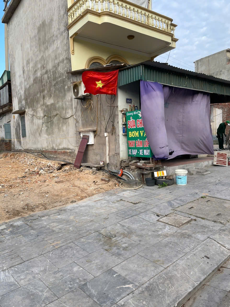 MÌNH CẦN CHO THUÊ NHÀ CẤP 4 KÈM SÂN RỘNG – HÀ KHẨU- TP HẠ LONG - Ảnh chính