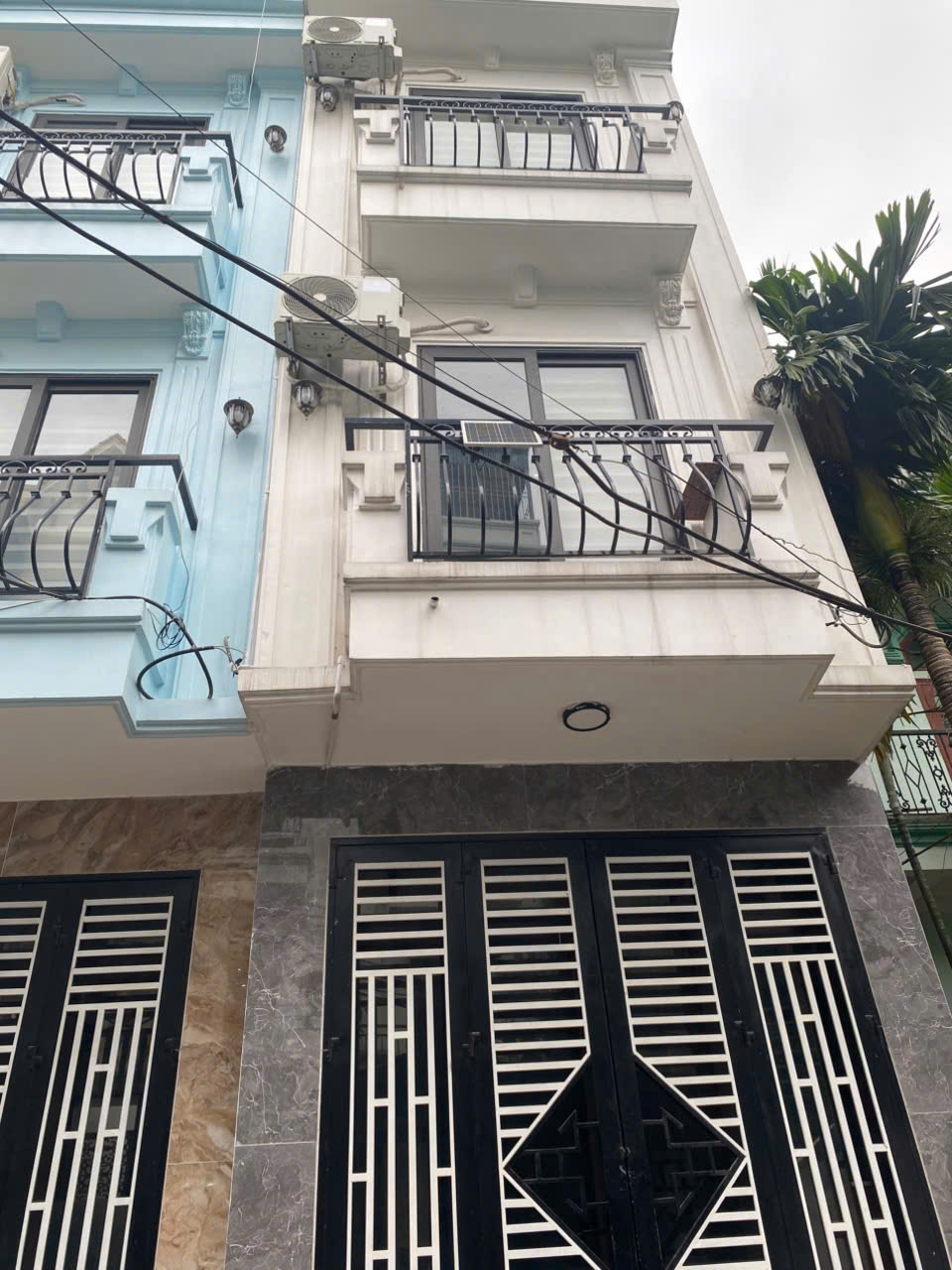 Nhà đẹp Nguyễn Văn Linh, Thạch Bàn 5 tầng - Kinh doanh - Ô tô đỗ cửa - Ảnh chính