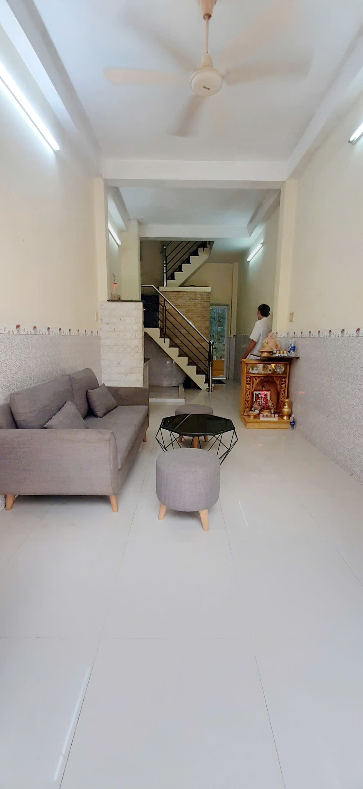 Nhà 4 tầng ngay chợ Trần Văn Thành P8Q8 Giá: 4.8 tỷ TL Ít - Ảnh 2