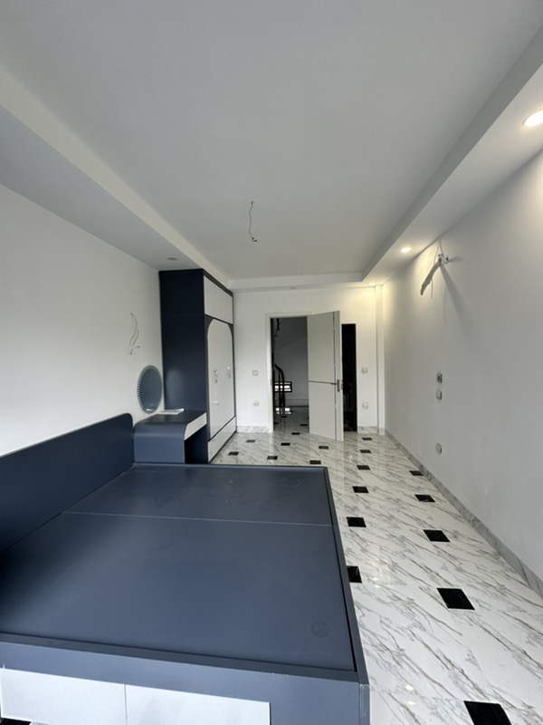 BÁN NHÀ THANG MÁY MỚI KÍNH KOONG PHỐ DƯƠNG VĂN BÉ CÁCH PHỐ 20M DT 35M2 GIÁ 8.5 TỶ - Ảnh 2