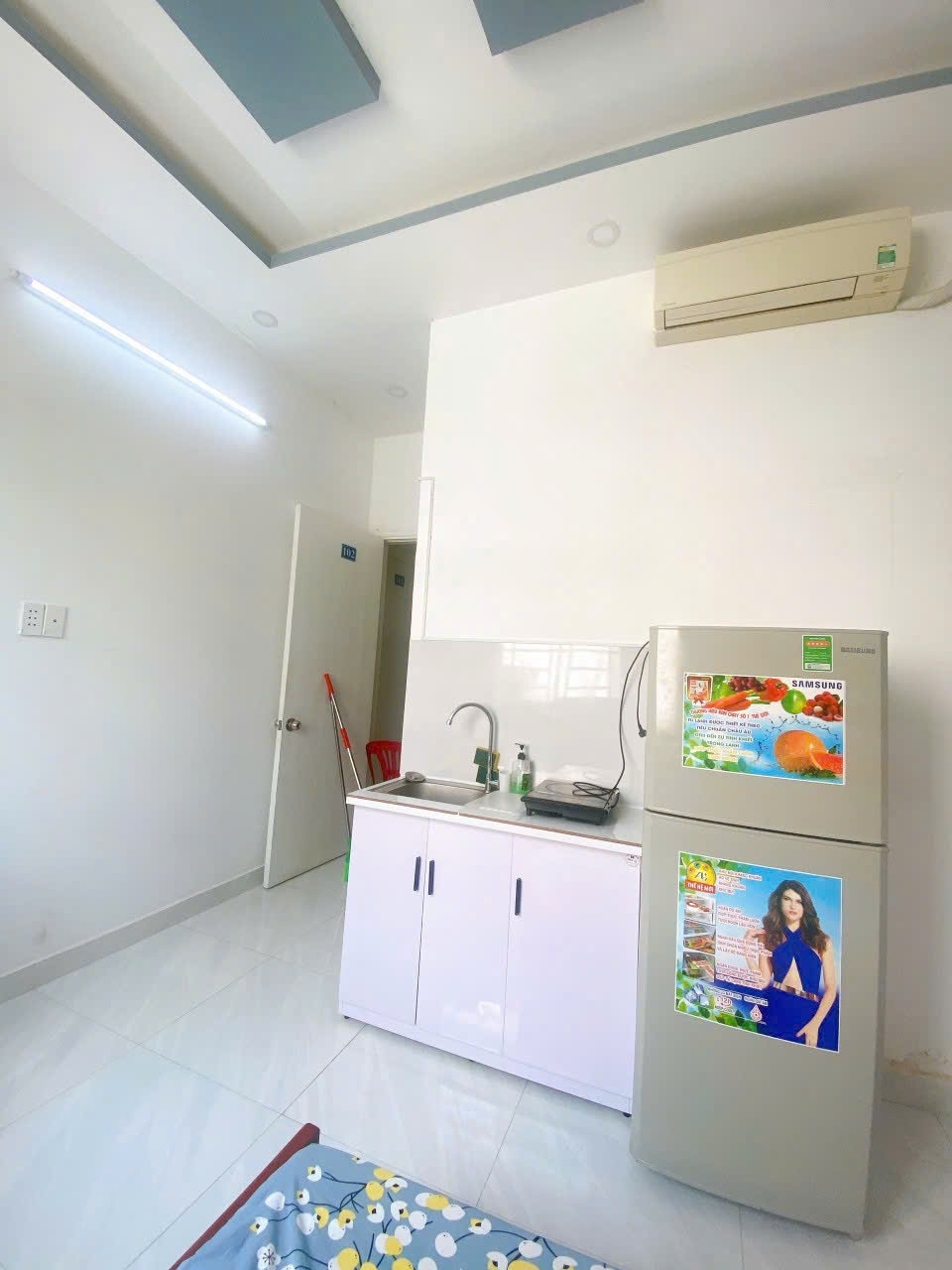 Nhà cách mặt tiên 1 căn Âu Dương Lân P3Q8 (ko lộ giới) - Ảnh 1