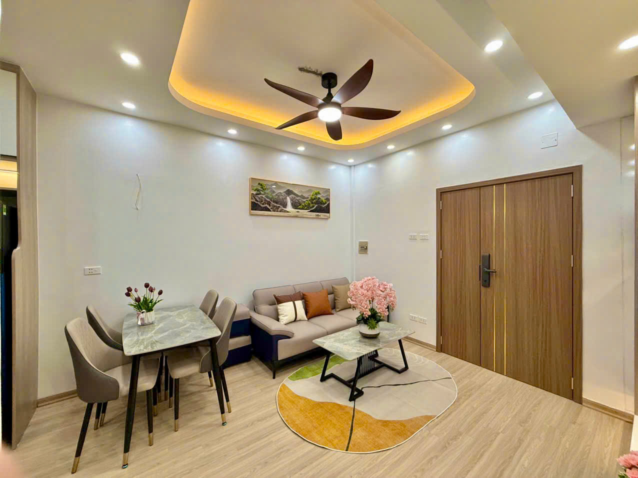Bán căn hộ cc sổ đỏ tòa Nơ 7 Linh Đàm, Hoàng Mai 55m2, 2 ngủ giá chỉ nhỉnh 3 tỷ - Ảnh chính