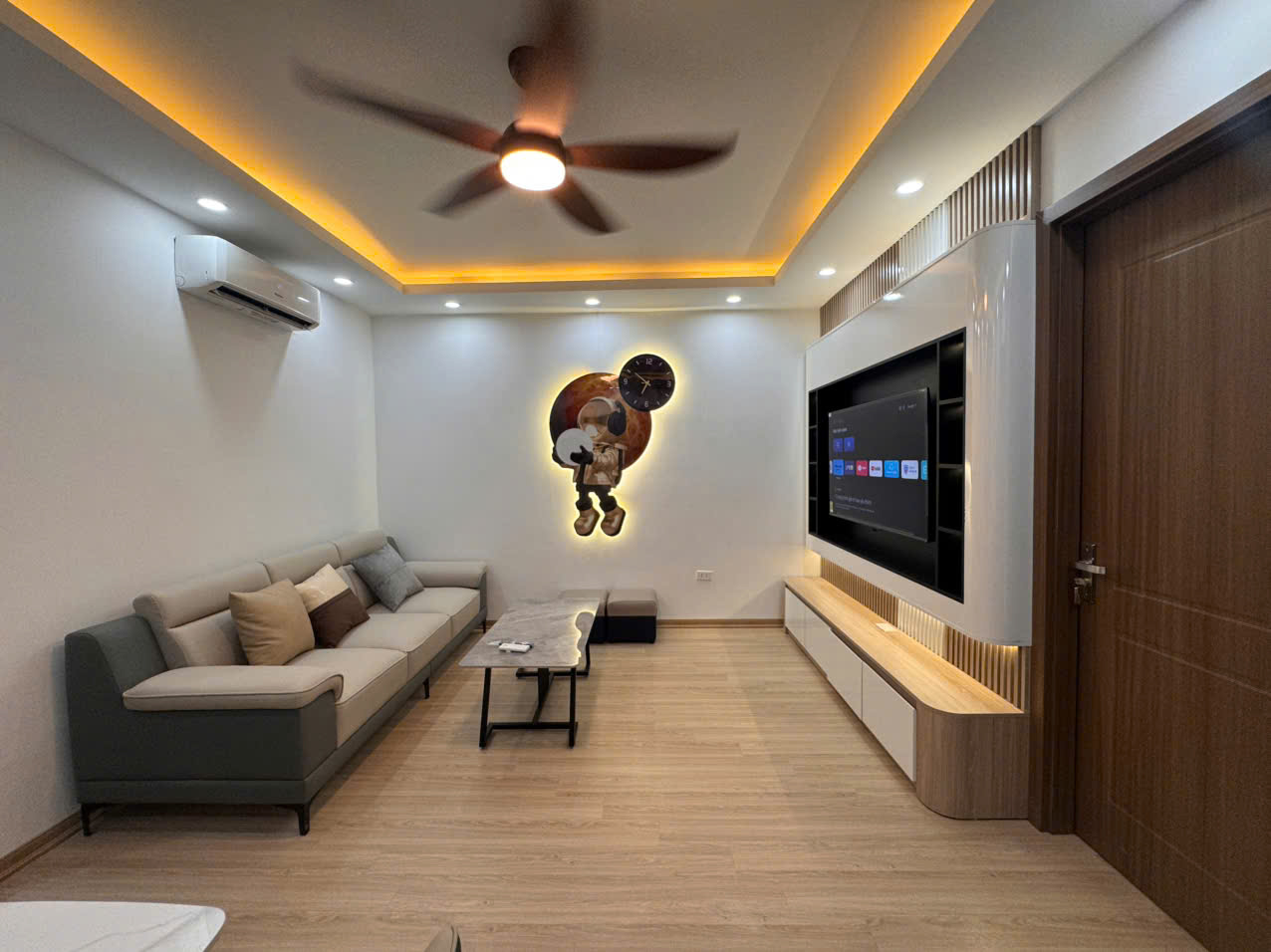 Bán căn hộ hiếm đẹp tòa VP5 Linh Đàm, Hoàng Mai, 58m2, 2 ngủ giá chỉ nhỉnh 3 tỷ - Ảnh 1