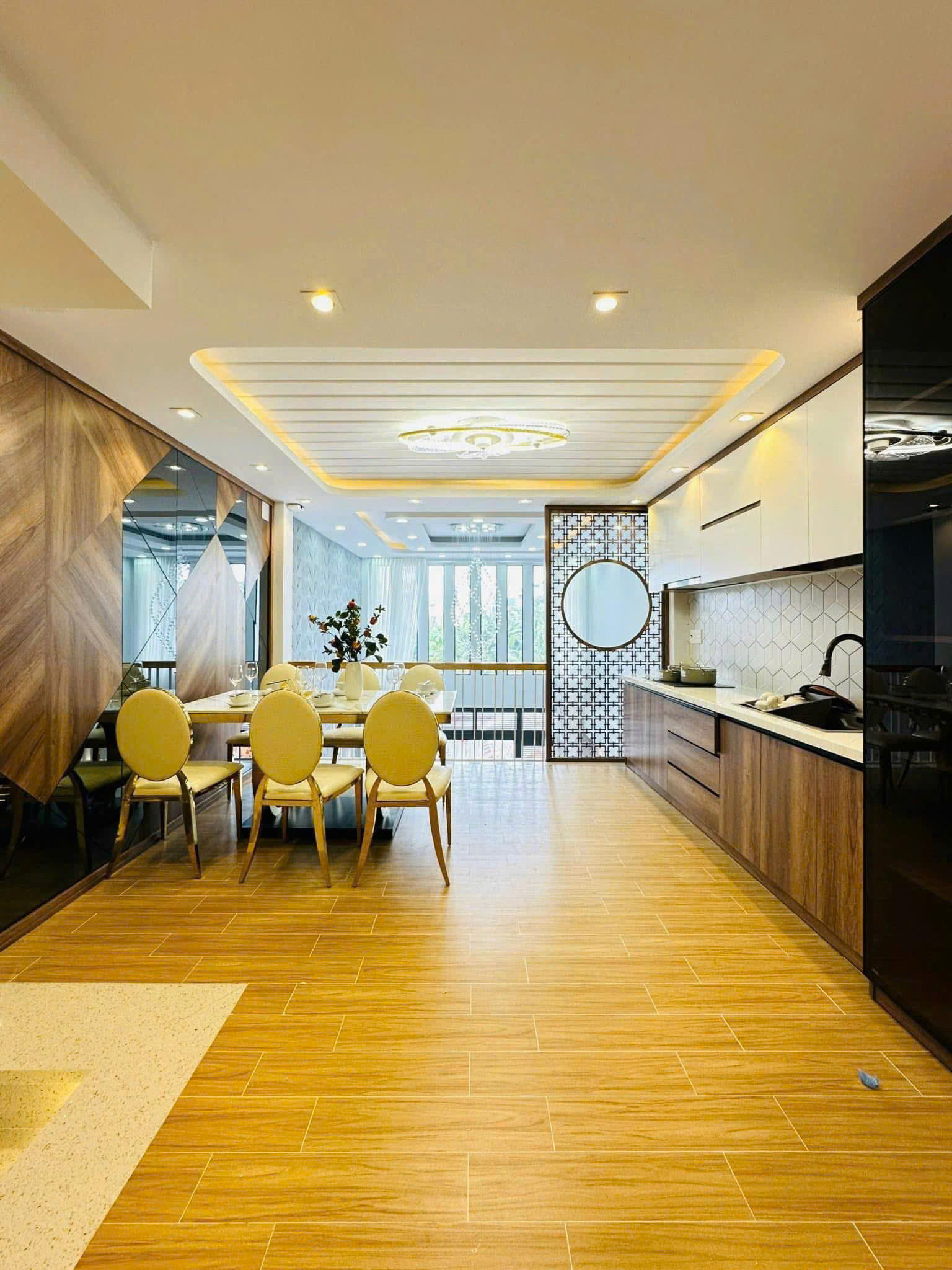 SIÊU PHẨM NGUYỄN SƠN - 75M2 - 5 TẦNG - 2 MẶT THOÁNG - CẠNH CÔNG VIÊN - HƠN 10 TỶ - Ảnh 2