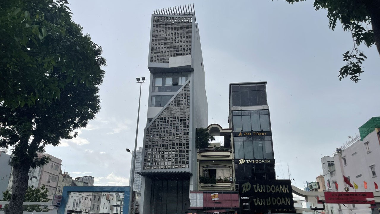 CHO THUÊ NHÀ MẶT PHỐ 3/2, Q.10, 8 TẦNG, 800 M2, 170TR/THÁNG - Ảnh chính