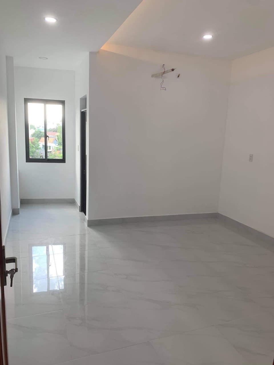 BÁN GẤP NHÀ 4 TẦNG MẶT TIỀN KINH DOANH DƯƠNG THỊ MƯỜI (TCH21), QUẬN 12 - Ảnh 2