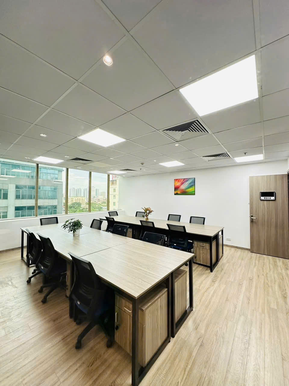 BÁN TOÀ NHÀ MẶT PHỐ HOÀNG VĂN THÁI, THANH XUÂN. DT 180M2 X 9 TẦNG, GIÁ 60 TỶ. - Ảnh 2