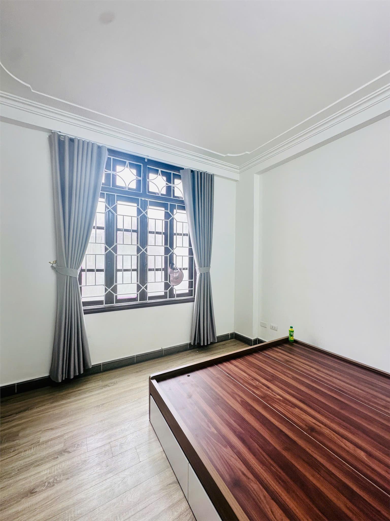 HIẾM BÁN NHÀ NGÕ 15 PHƯƠNG MAI - CÁCH 1 NHÀ RA Ô TÔ TRÁNH - GẦN ĐẠI HỌC & BỆNH VIỆN LỚN - nhỉnh 3 tỷ - Ảnh 1