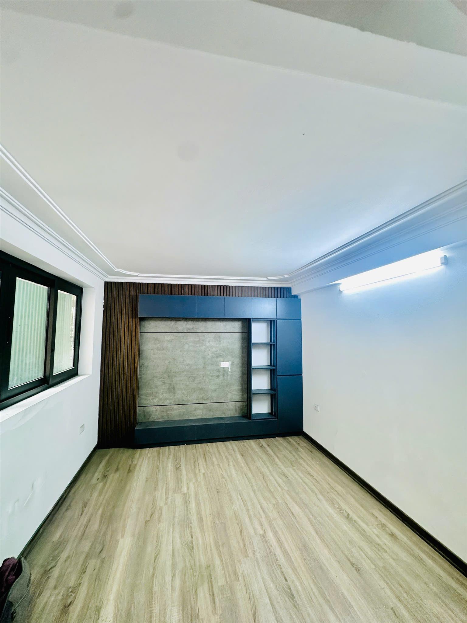 HIẾM BÁN NHÀ NGÕ 15 PHƯƠNG MAI - CÁCH 1 NHÀ RA Ô TÔ TRÁNH - GẦN ĐẠI HỌC & BỆNH VIỆN LỚN - nhỉnh 3 tỷ - Ảnh 2