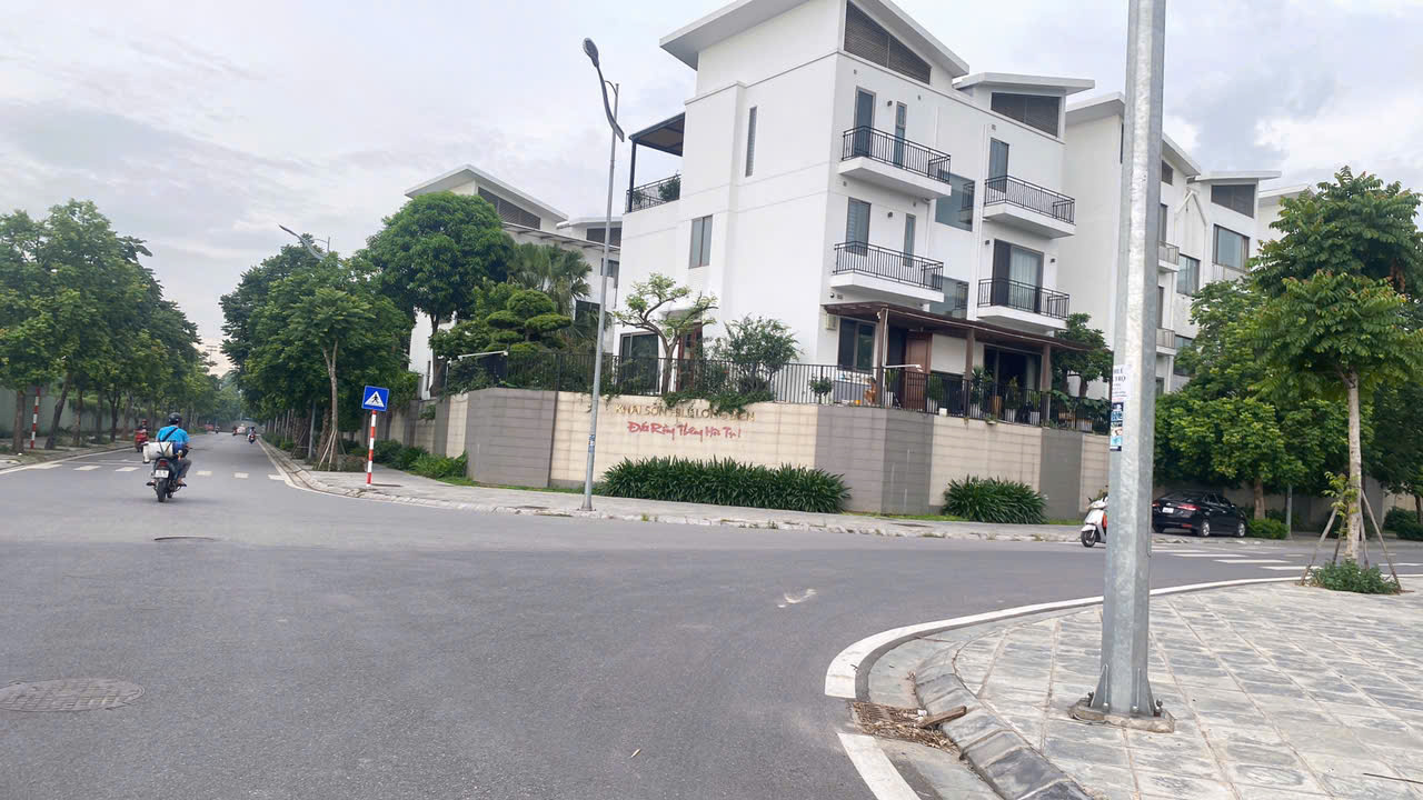 SIÊU HIẾM NHÀ MẶT PHỐ NGỌC THỤY 38M, MT4M, GIÁ NHỈNH 10 TỶ (CÓ THƯƠNG LƯỢNG). - Ảnh 1