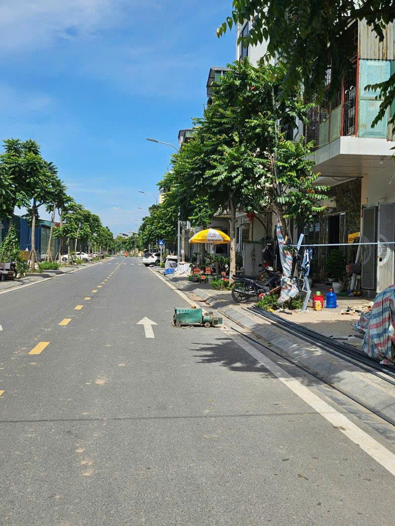 SIÊU HIẾM NHÀ MẶT PHỐ NGỌC THỤY 38M, MT4M, GIÁ NHỈNH 10 TỶ (CÓ THƯƠNG LƯỢNG). - Ảnh chính