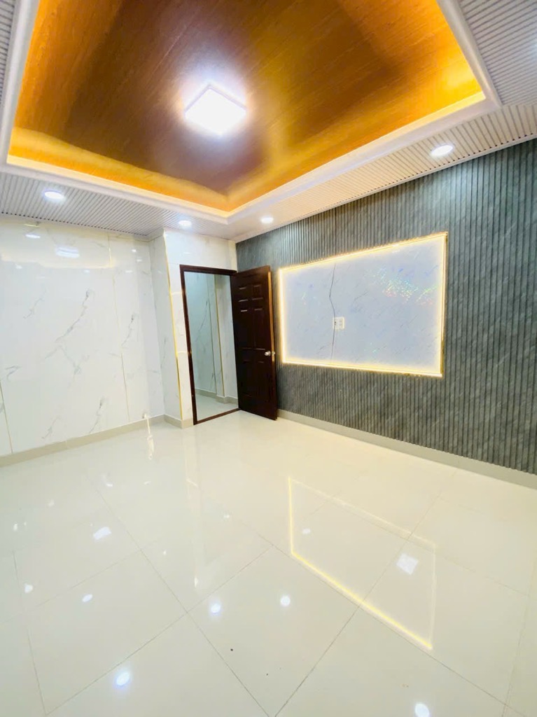 CẦN TIỀN BÁN GẤP NGUYỄN THỊ TẦN [P1, Q8] DT: 51M2 (3.8 X 15M), 2T, 3PN, 2WC CHỈ 5 TỶ - Ảnh 4