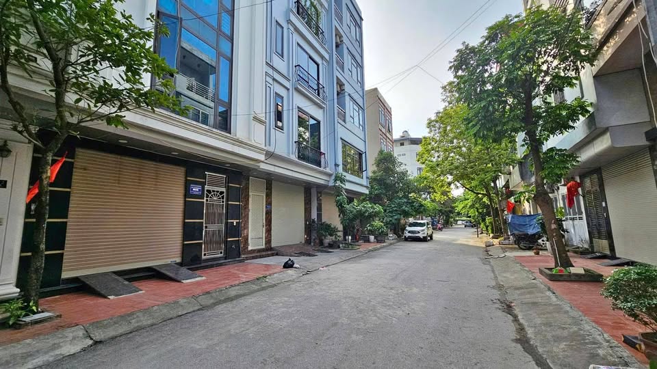 BÁN GẤP NHÀ PHỐ HOÀNG VĂN THÁI, PHÂN LÔ, Ô TÔ _DT 80M2, 4 TẦNG, MT 7M, 21.5TỶ - Ảnh chính