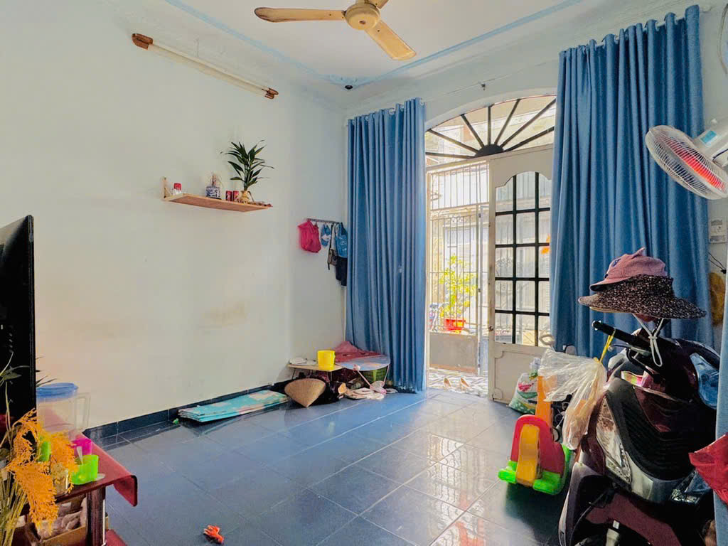 BÁN NHÀ HẺM 5M BÙI QUANG LÀ – CĂN GÓC 2 TẦNG – ĐANG CHO THUÊ 7 TRIỆU/THÁNG – GIÁ CHỈ 4 TỶ 5 - Ảnh 1