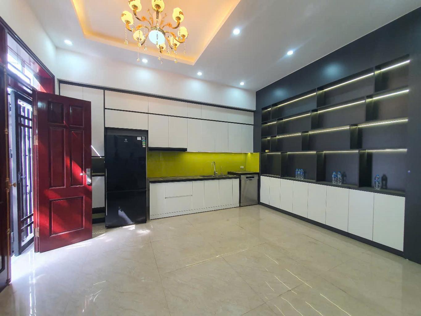NHÀ ĐẸP Ở NGAY, 20M RA Ô TÔ, MẶT TIỀN QUYỀN LỰC, CỰC GẦN CHỢ, 1PH30S RA TRƯỜNG THCS ĐẠI MỖ - Ảnh chính
