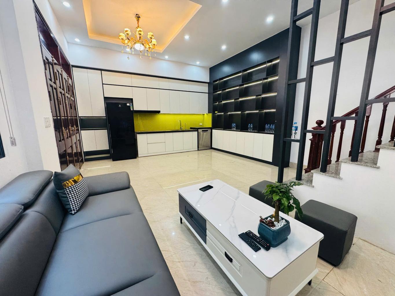 NHÀ ĐẸP Ở NGAY, 20M RA Ô TÔ, MẶT TIỀN QUYỀN LỰC, CỰC GẦN CHỢ, 1PH30S RA TRƯỜNG THCS ĐẠI MỖ - Ảnh 2