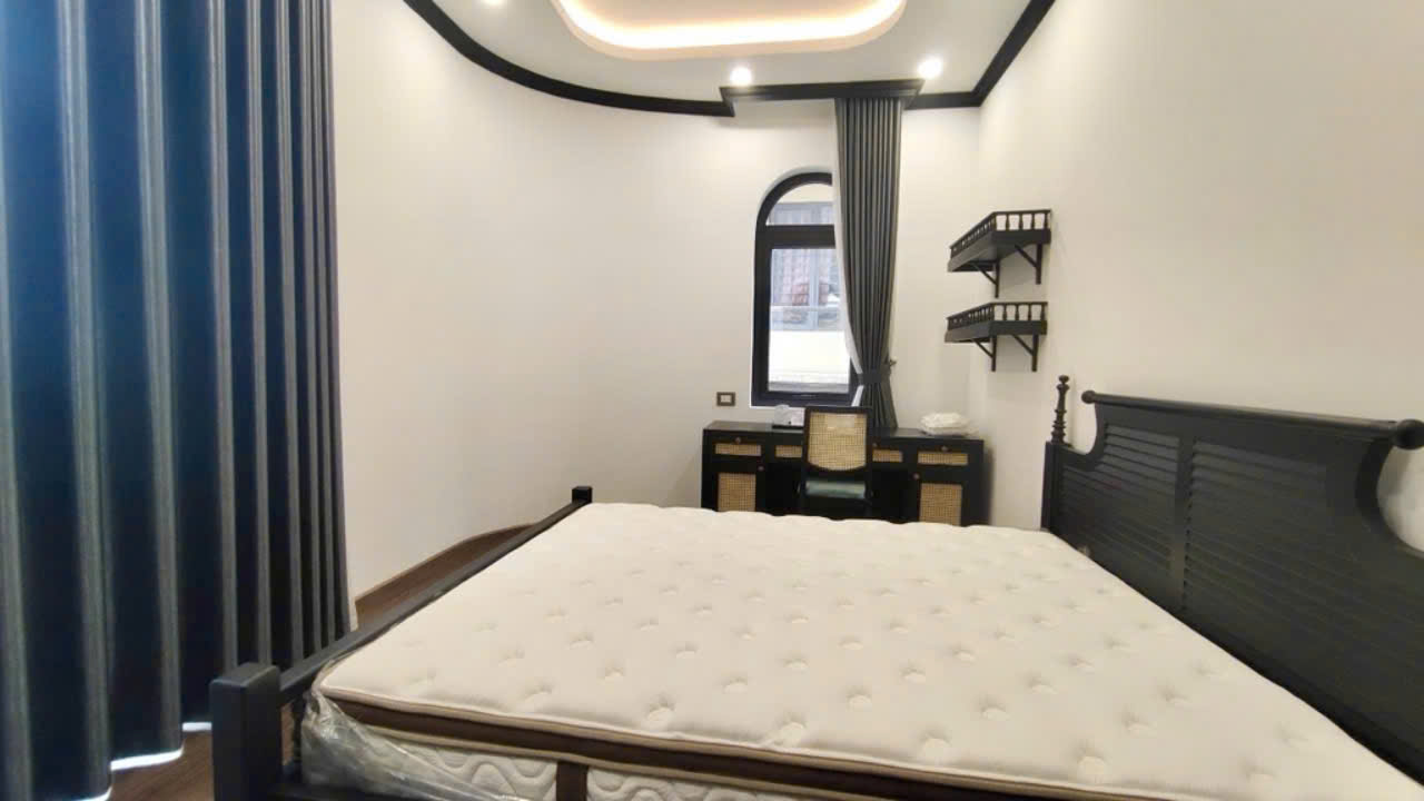 Bán nhà lõi Ba Đình, 7 tầng thang máy, ô tô đỗ cửa, chỉ 20 tỷ - Ảnh 3