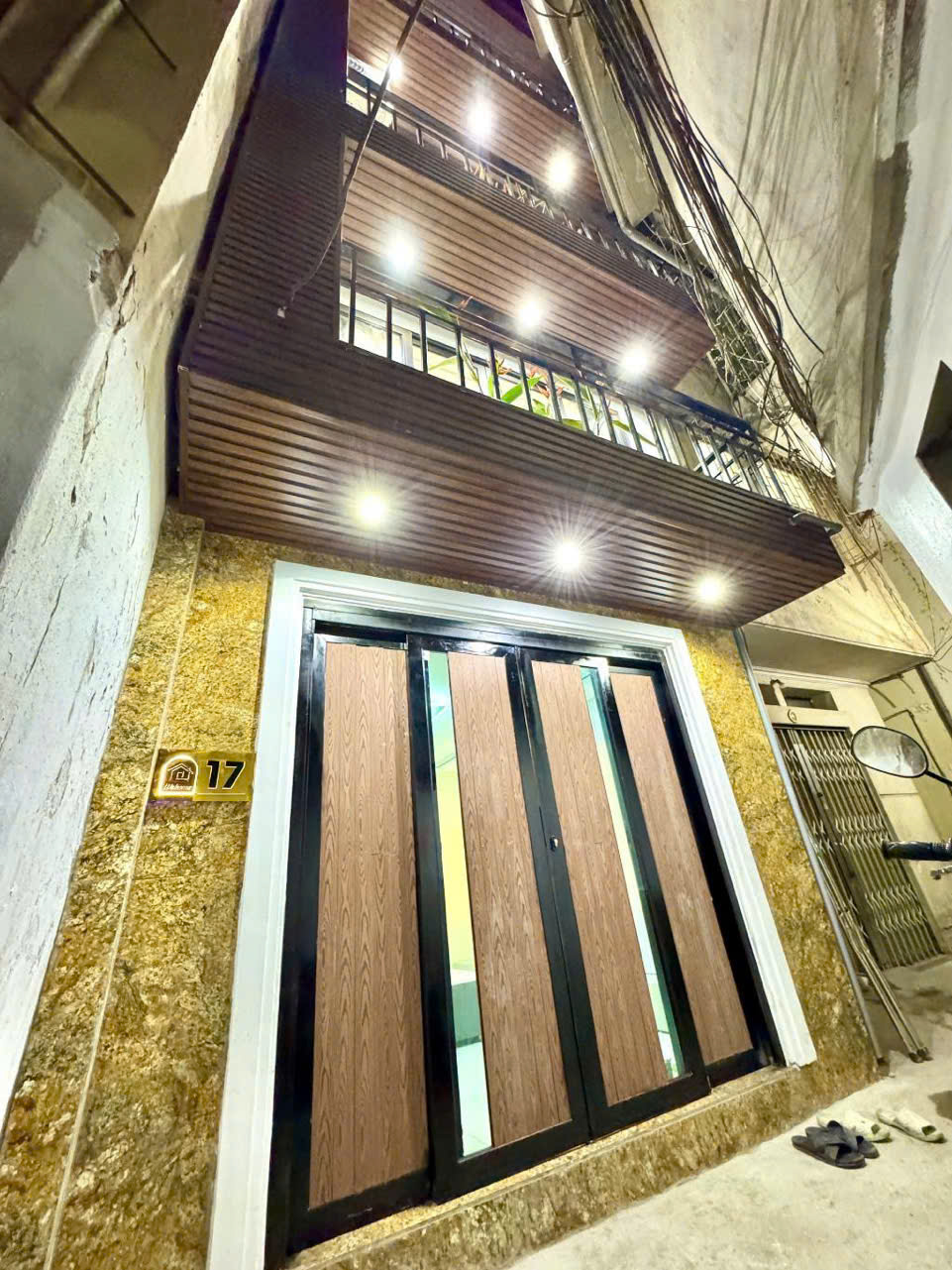 Siêu phẩm nhà 4 tầng, 28m2,sổ đẹp nở hậu, tại Trung Phụng, Đống Đa, giá chỉ nhỉnh 5 tỷ - Ảnh chính