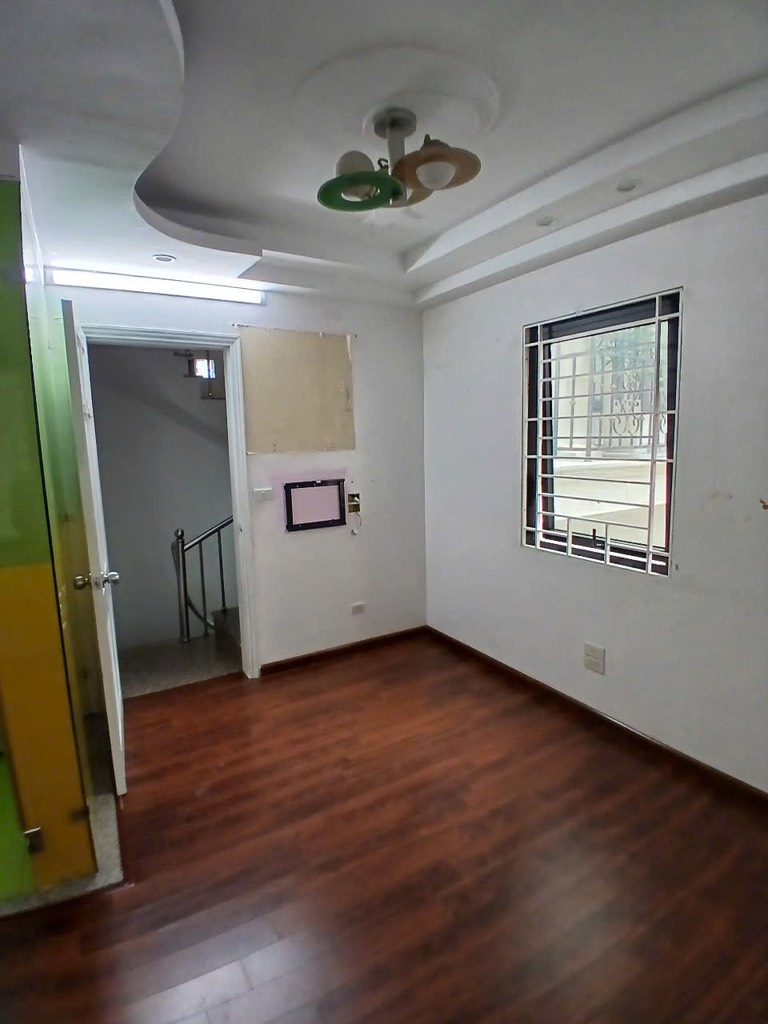 Bán nhà Đào Tấn, Ba Đình, lô góc 2 thoáng, 30m2, 6 tầng, Mt 4m, chỉ 7.39 tỷ - Ảnh 2