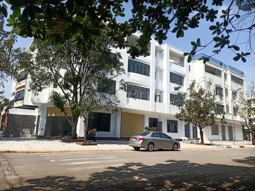 Chính chủ cho thuê mặt bằng kinh doanh góc 2 mặt tiền - CÓ THỂ VỪA Ở VỪA KẾT HỢP LÀM VĂN PHÒNG. - Ảnh chính